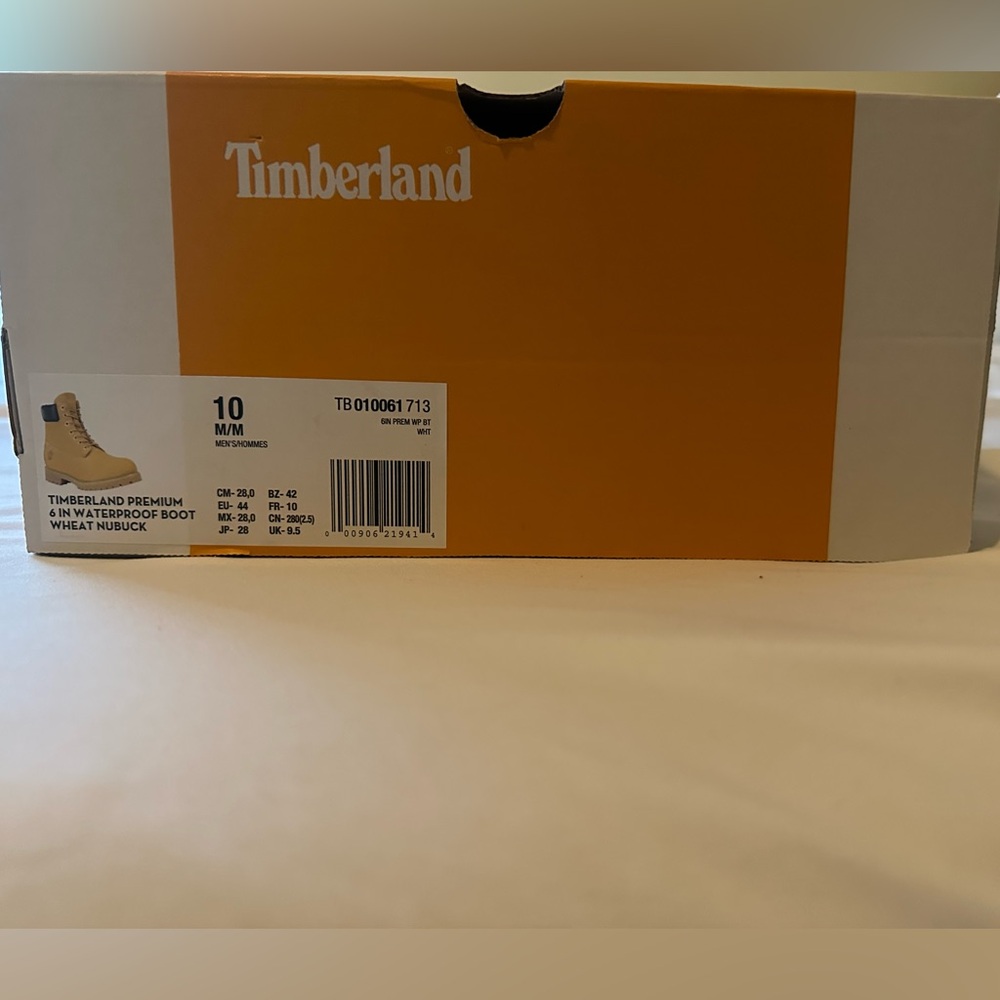Timberland waterproof Boot , Wheat Hubuck size 10